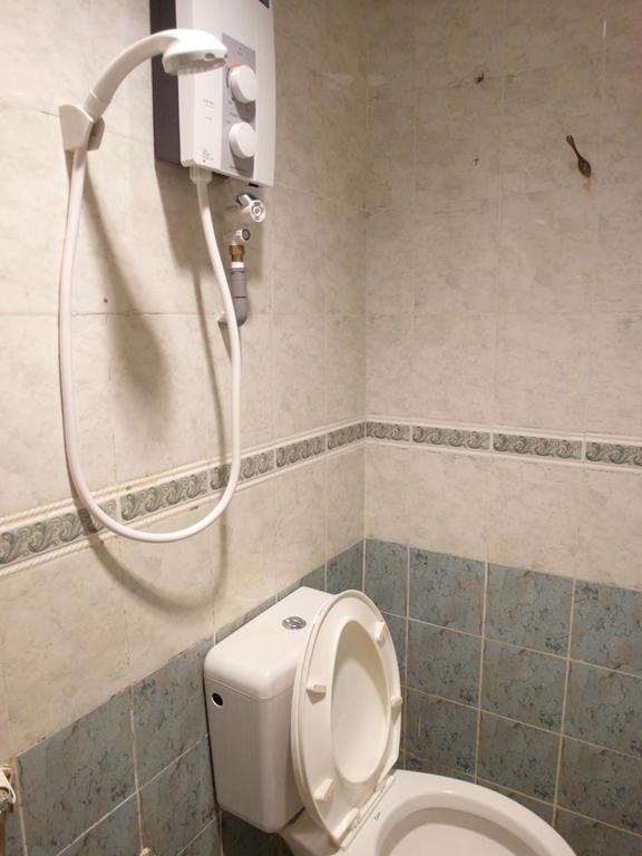 Sunnie Hotel Τζόχορ Μπάχρου Δωμάτιο φωτογραφία