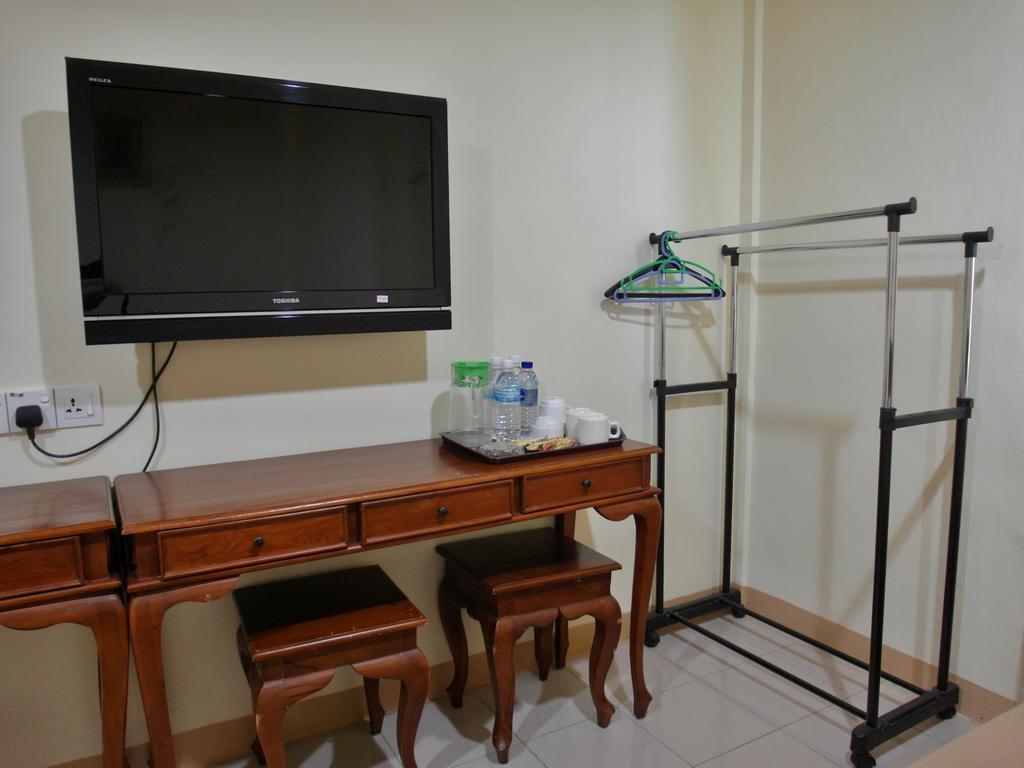 Sunnie Hotel Τζόχορ Μπάχρου Δωμάτιο φωτογραφία