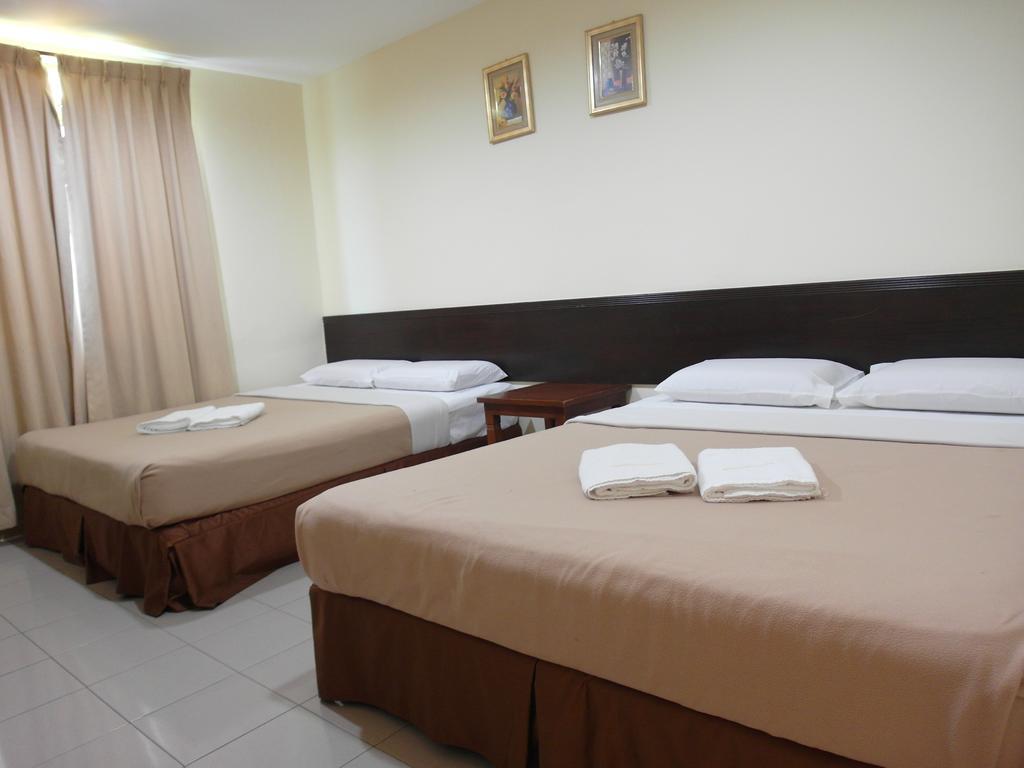 Sunnie Hotel Τζόχορ Μπάχρου Δωμάτιο φωτογραφία