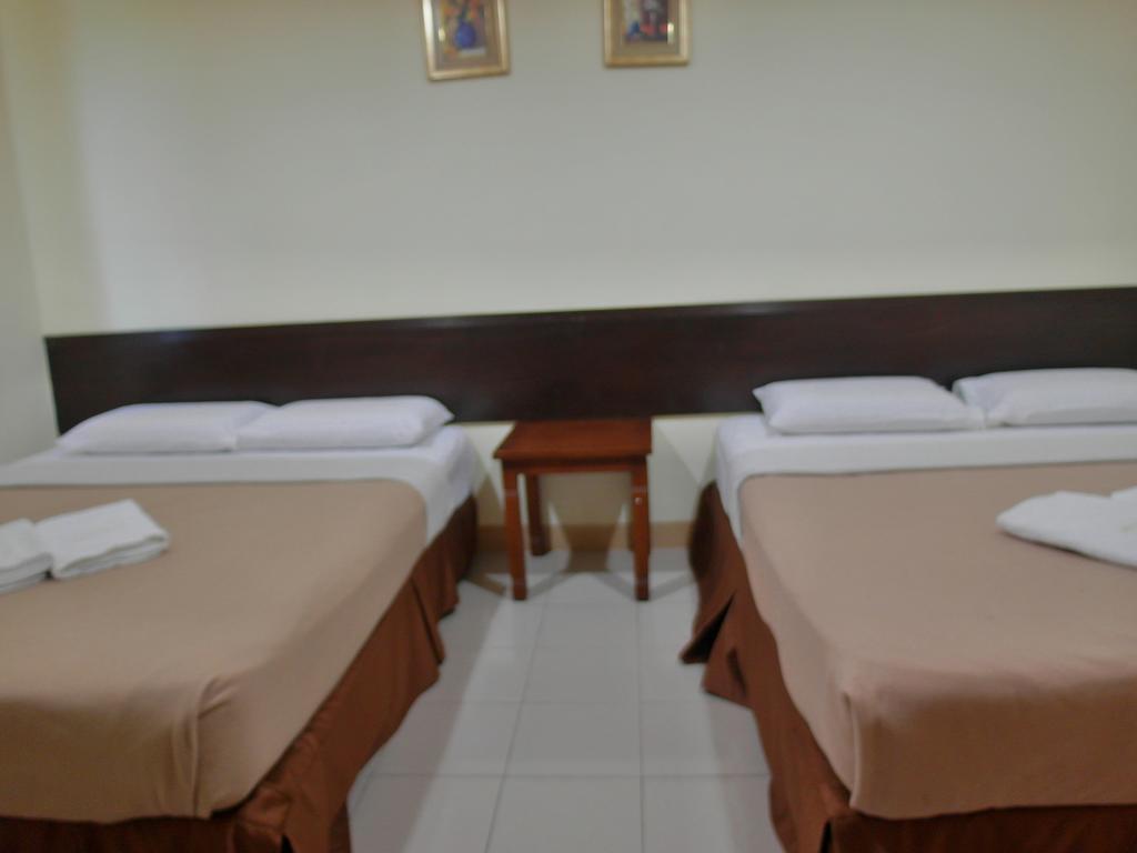 Sunnie Hotel Τζόχορ Μπάχρου Δωμάτιο φωτογραφία