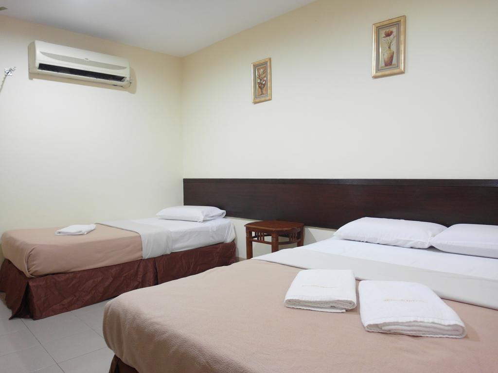 Sunnie Hotel Τζόχορ Μπάχρου Δωμάτιο φωτογραφία