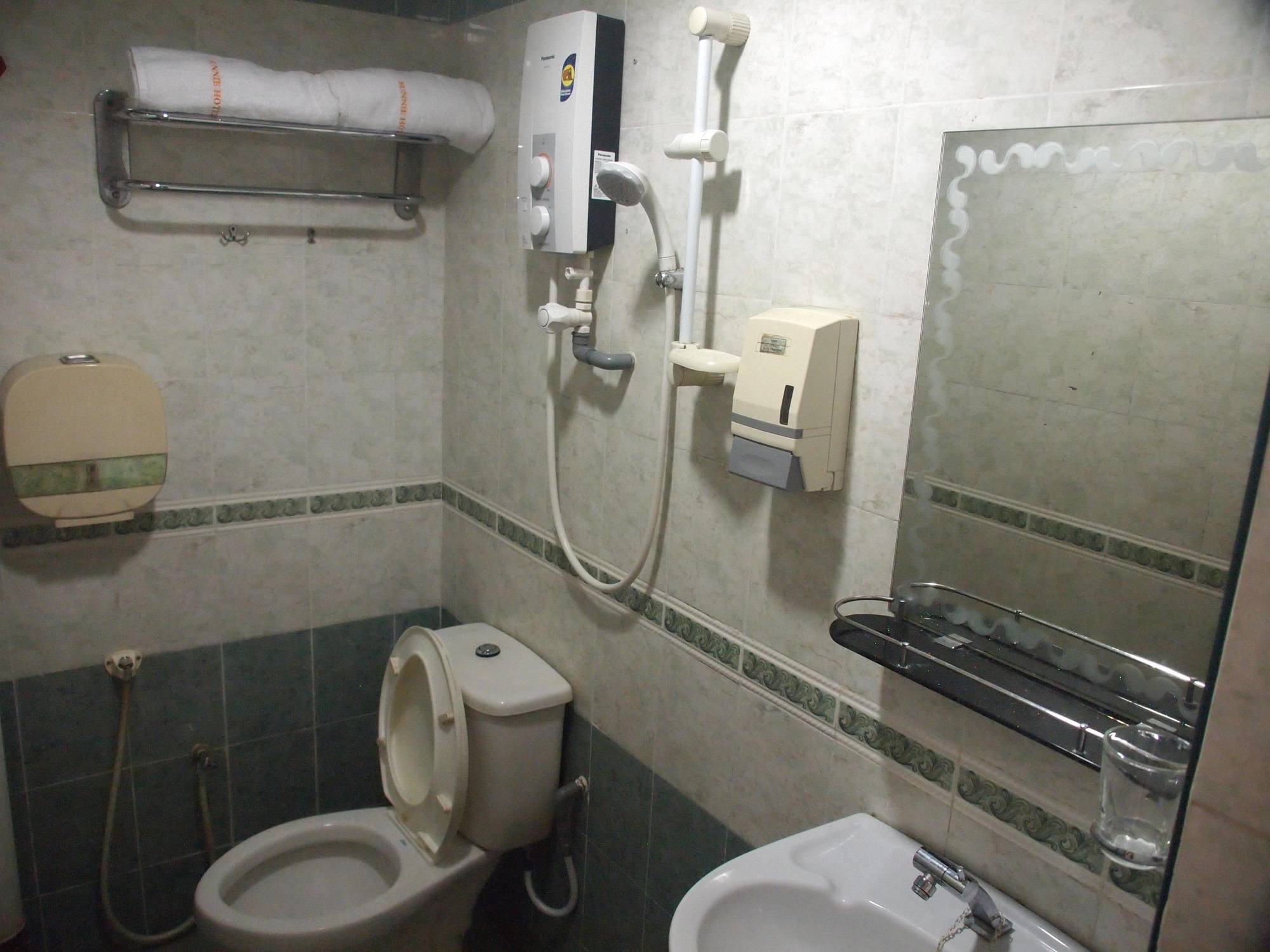 Sunnie Hotel Τζόχορ Μπάχρου Εξωτερικό φωτογραφία